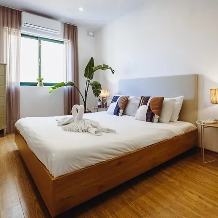 Apartman Cross Roads - Side Sea Views By Haven And Keys Malta Sliema
