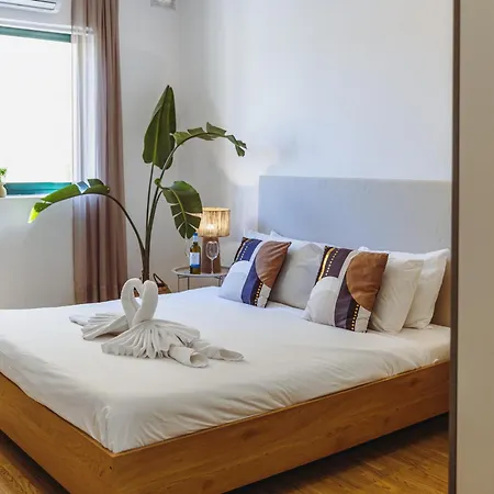 Cross Roads - Side Sea Views By Haven And Keys Malta Apartman