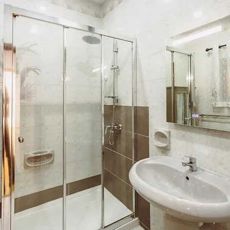 Cross Roads - Side Sea Views By Haven And Keys Malta Apartman